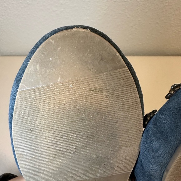 Joyfolie Flats - Picture 6 of 9